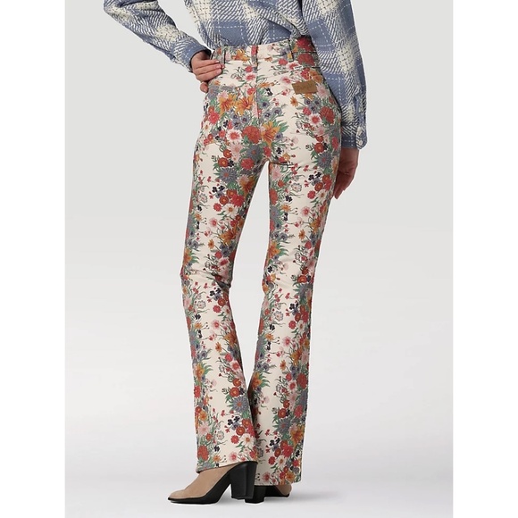 FP Wrangler | NWT Westward High Rise Boot Wallflower Bootcut Slim Flared Jeans - Picture 3 of 15